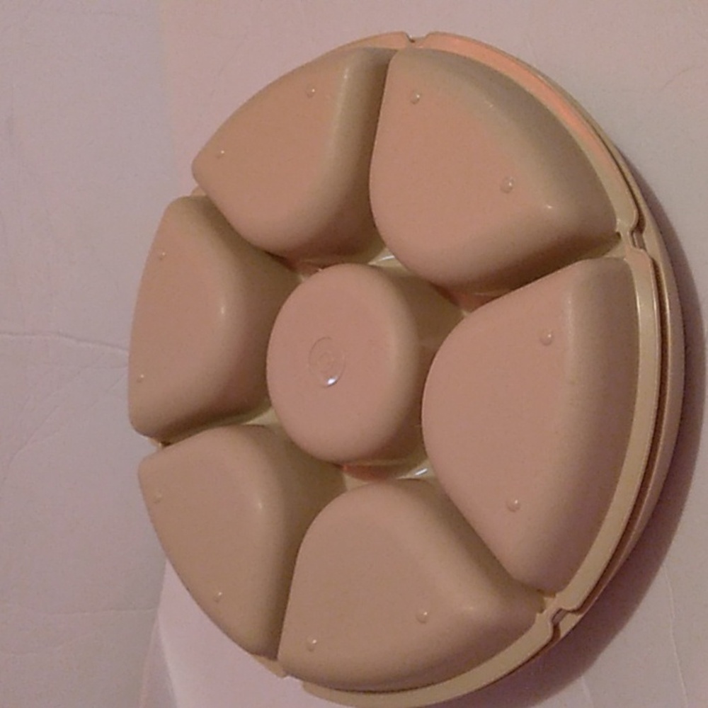 Tupperware exlarge server - Picture 6 of 7